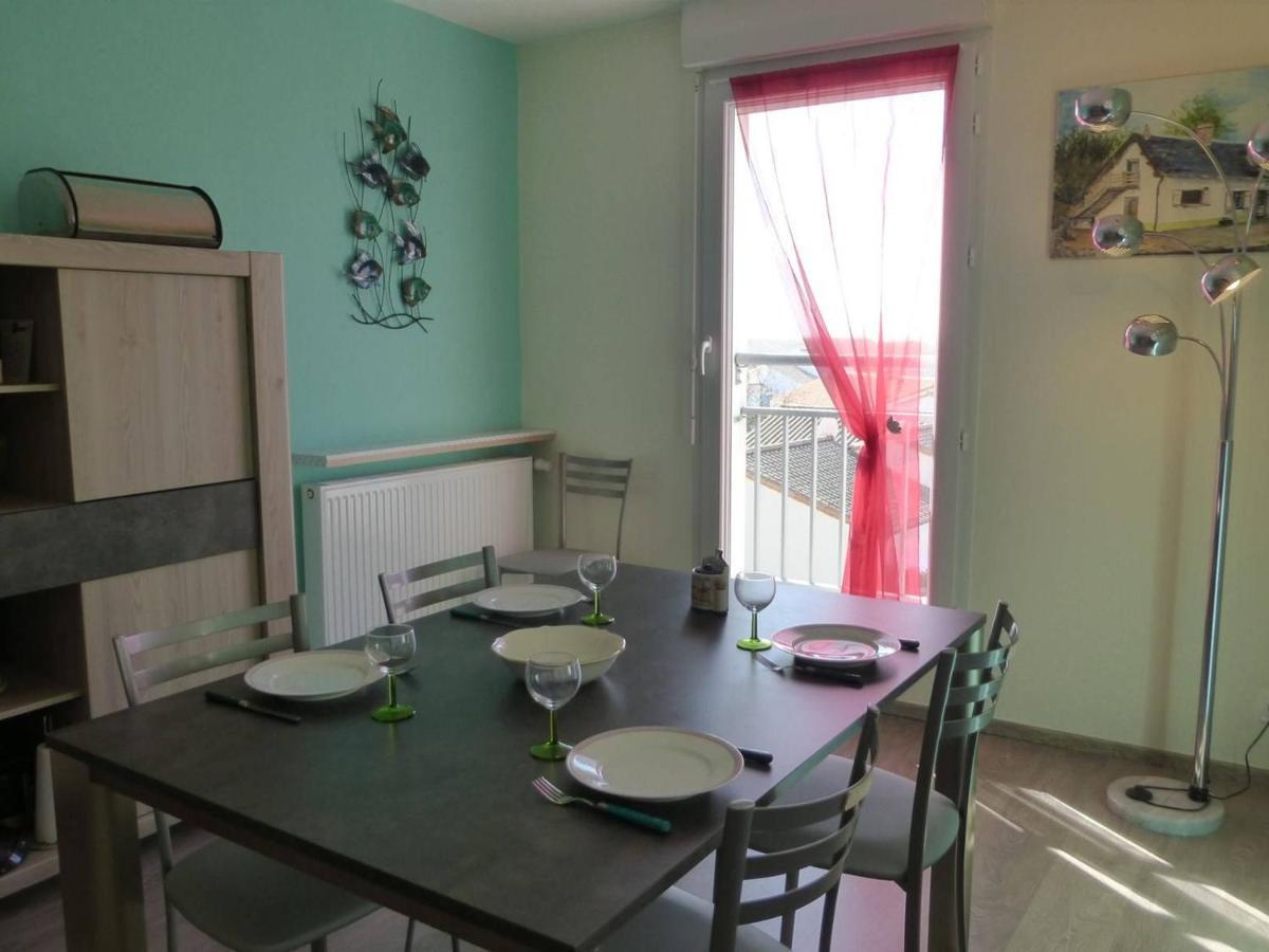 Appartement 2 Pieces Avec Balcon, Parking Et Proche Plage A Saint-Gilles-Croix-De-Vie - Fr-1-224-587 Eksteriør billede