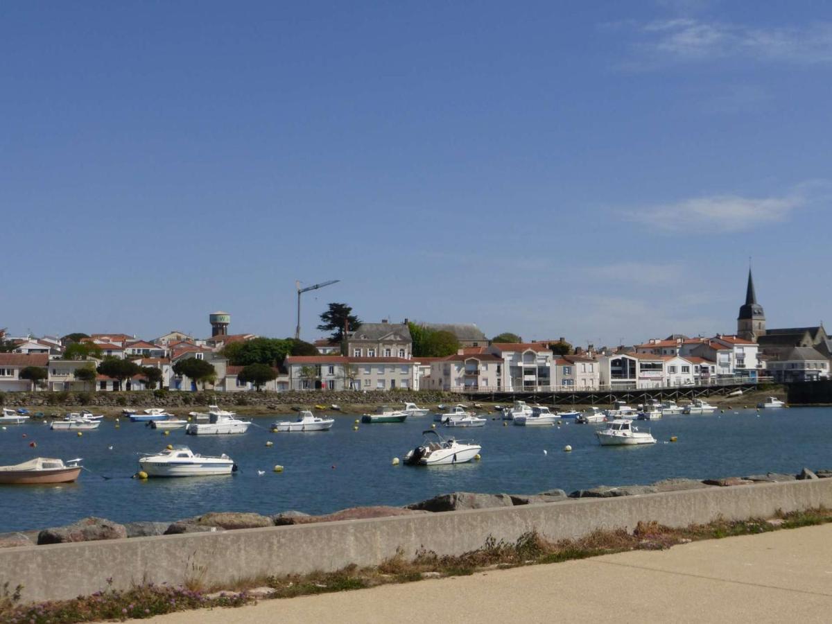 Appartement 2 Pieces Avec Balcon, Parking Et Proche Plage A Saint-Gilles-Croix-De-Vie - Fr-1-224-587 Eksteriør billede
