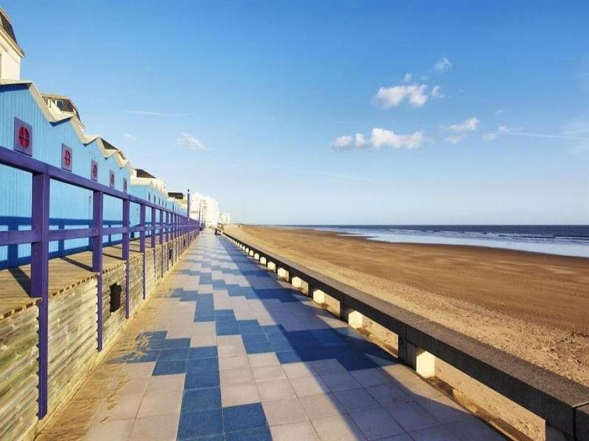 Appartement 2 Pieces Avec Balcon, Parking Et Proche Plage A Saint-Gilles-Croix-De-Vie - Fr-1-224-587 Eksteriør billede